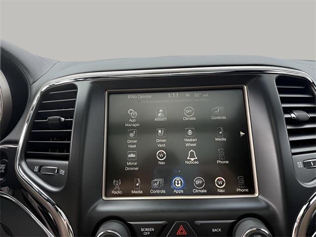2014 Jeep Grand Cherokee Overland, available for sale in Stratford, Connecticut | Wiz Leasing Inc. Stratford, Connecticut 2014 Jeep Grand Cherokee Overland, available for sale in Stratford, Connecticut | Wiz Leasing Inc. Stratford, Connecticut