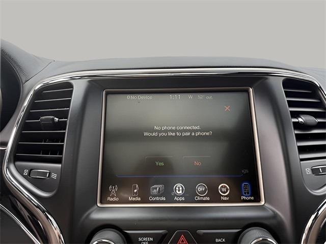 2014 Jeep Grand Cherokee Overland, available for sale in Stratford, Connecticut | Wiz Leasing Inc. Stratford, Connecticut 2014 Jeep Grand Cherokee Overland, available for sale in Stratford, Connecticut | Wiz Leasing Inc. Stratford, Connecticut