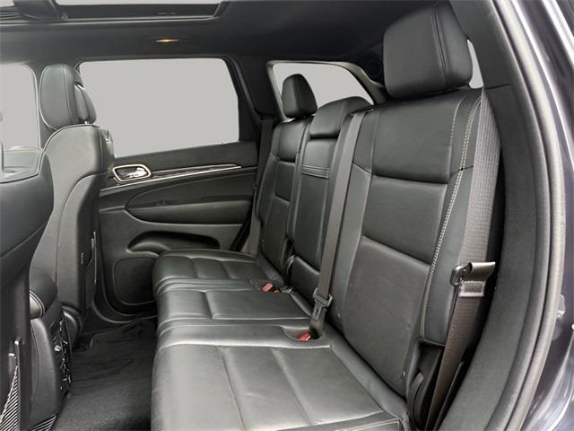 2014 Jeep Grand Cherokee Overland, available for sale in Stratford, Connecticut | Wiz Leasing Inc. Stratford, Connecticut 2014 Jeep Grand Cherokee Overland, available for sale in Stratford, Connecticut | Wiz Leasing Inc. Stratford, Connecticut