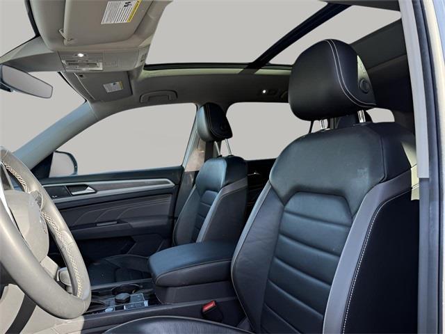 2021 Volkswagen Atlas SEL Premium, available for sale in Stratford, Connecticut | Wiz Leasing Inc. Stratford, Connecticut 2021 Volkswagen Atlas SEL Premium, available for sale in Stratford, Connecticut | Wiz Leasing Inc. Stratford, Connecticut