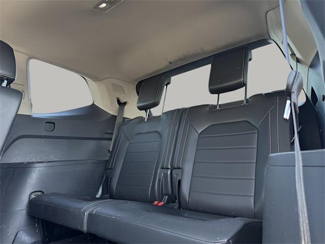 2021 Volkswagen Atlas SEL Premium, available for sale in Stratford, Connecticut | Wiz Leasing Inc. Stratford, Connecticut 2021 Volkswagen Atlas SEL Premium, available for sale in Stratford, Connecticut | Wiz Leasing Inc. Stratford, Connecticut