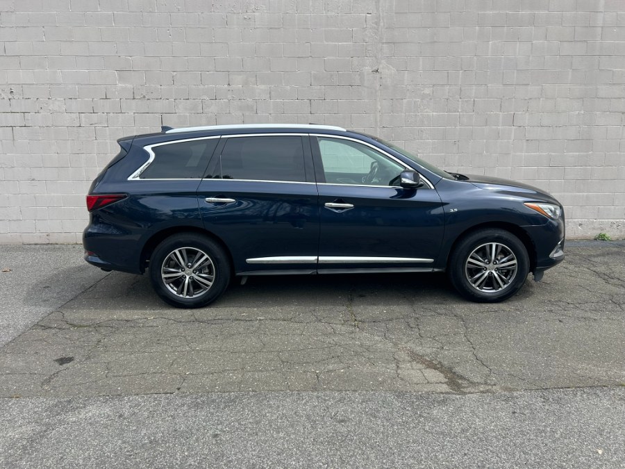2018 INFINITI QX60 AWD, available for sale in Clinton, Connecticut | M&M Motors International. Clinton, Connecticut 2018 INFINITI QX60 AWD, available for sale in Clinton, Connecticut | M&M Motors International. Clinton, Connecticut