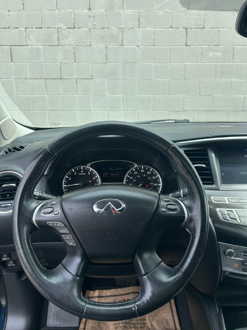 2018 INFINITI QX60 AWD, available for sale in Clinton, Connecticut | M&M Motors International. Clinton, Connecticut 2018 INFINITI QX60 AWD, available for sale in Clinton, Connecticut | M&M Motors International. Clinton, Connecticut