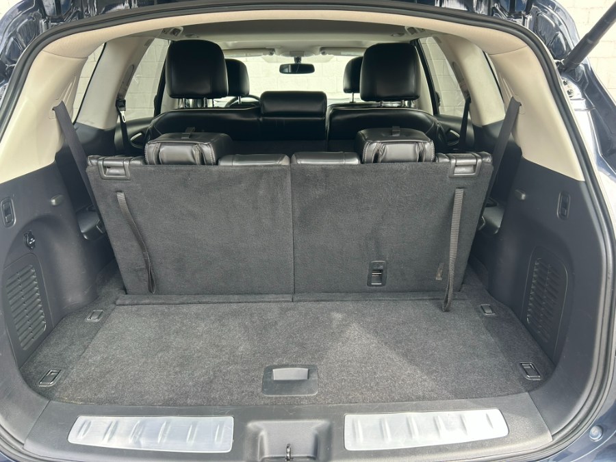 2018 INFINITI QX60 AWD, available for sale in Clinton, Connecticut | M&M Motors International. Clinton, Connecticut 2018 INFINITI QX60 AWD, available for sale in Clinton, Connecticut | M&M Motors International. Clinton, Connecticut