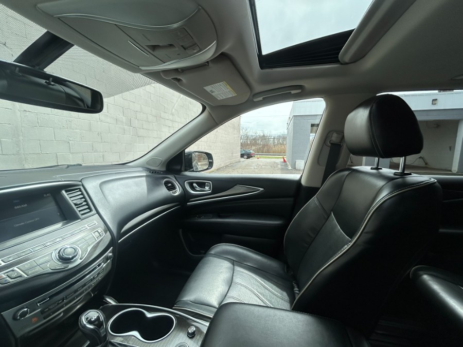 2018 INFINITI QX60 AWD, available for sale in Clinton, Connecticut | M&M Motors International. Clinton, Connecticut 2018 INFINITI QX60 AWD, available for sale in Clinton, Connecticut | M&M Motors International. Clinton, Connecticut