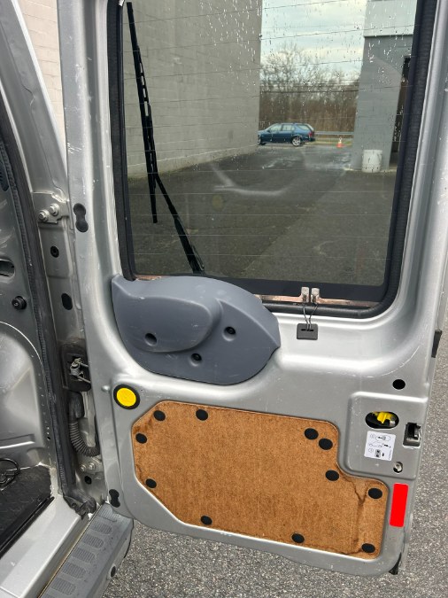 2010 Ford Transit Connect 114.6" XLT w/side & rear door privacy glass, available for sale in Clinton, Connecticut | M&M Motors International. Clinton, Connecticut 2010 Ford Transit Connect 114.6" XLT w/side & rear door privacy glass, available for sale in Clinton, Connecticut | M&M Motors International. Clinton, Connecticut
