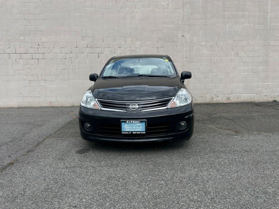 Used 2010 Nissan Versa in Clinton, Connecticut | M&M Motors International. Clinton, Connecticut