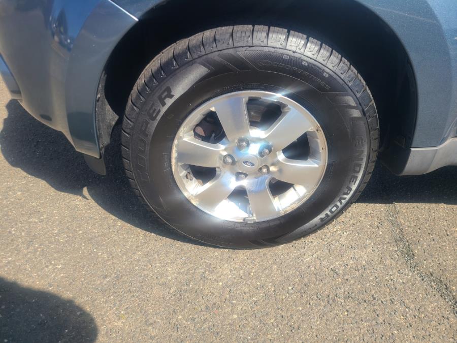 2011 Ford Escape 4WD 4dr Limited, available for sale in Derby, Connecticut | Bridge Motors LLC. Derby, Connecticut 2011 Ford Escape 4WD 4dr Limited, available for sale in Derby, Connecticut | Bridge Motors LLC. Derby, Connecticut