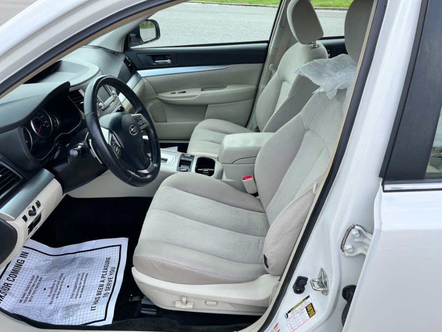 2014 Subaru Legacy 4dr Sdn H4 Auto 2.5i Premium, available for sale in Hartford , Connecticut | Ledyard Auto Sale LLC. Hartford , Connecticut 2014 Subaru Legacy 4dr Sdn H4 Auto 2.5i Premium, available for sale in Hartford , Connecticut | Ledyard Auto Sale LLC. Hartford , Connecticut