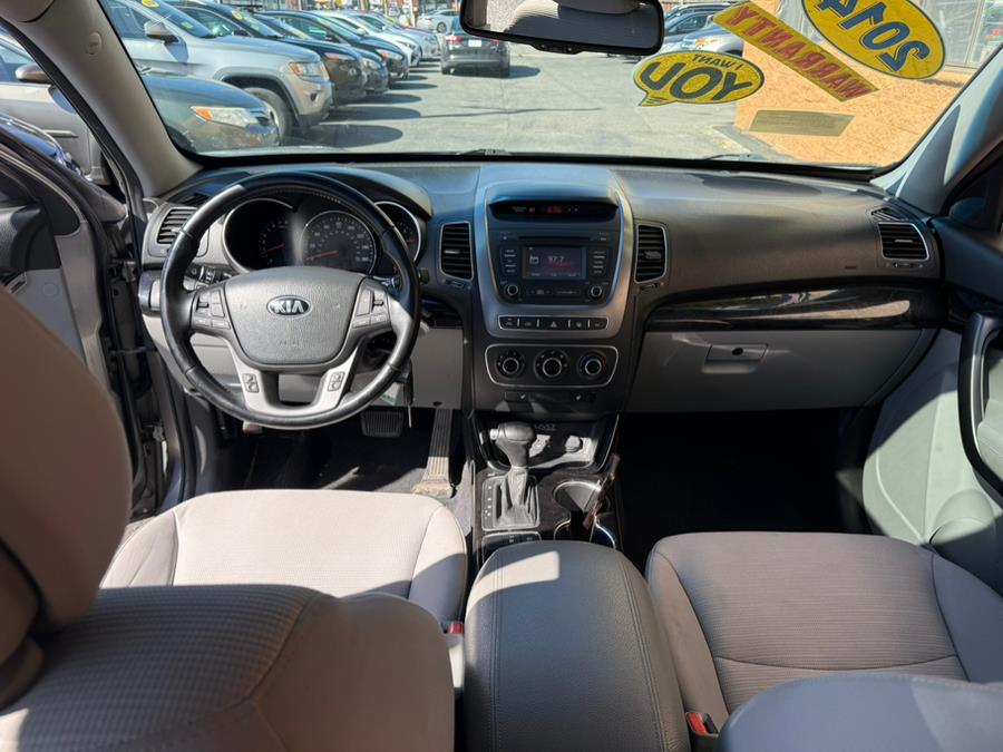2014 Kia Sorento AWD 4dr I4 LX, available for sale in Revere, Massachusetts | Wonderland Auto. Revere, Massachusetts 2014 Kia Sorento AWD 4dr I4 LX, available for sale in Revere, Massachusetts | Wonderland Auto. Revere, Massachusetts