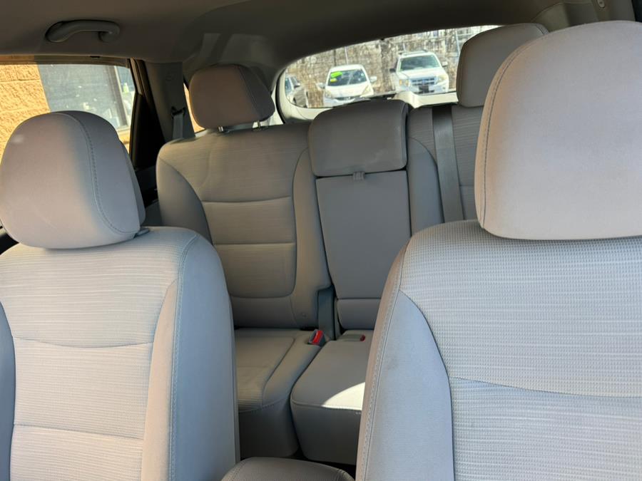 2014 Kia Sorento AWD 4dr I4 LX, available for sale in Revere, Massachusetts | Wonderland Auto. Revere, Massachusetts 2014 Kia Sorento AWD 4dr I4 LX, available for sale in Revere, Massachusetts | Wonderland Auto. Revere, Massachusetts