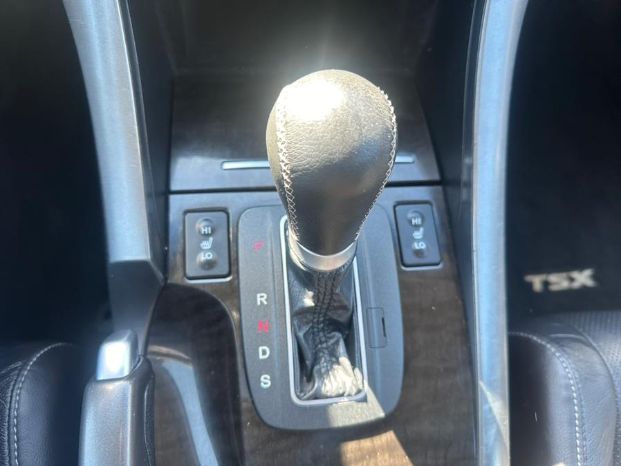 2011 Acura TSX 4dr Sdn I4 Auto Tech Pkg, available for sale in South Windsor, Connecticut | Mike And Tony Auto Sales, Inc. South Windsor, Connecticut 2011 Acura TSX 4dr Sdn I4 Auto Tech Pkg, available for sale in South Windsor, Connecticut | Mike And Tony Auto Sales, Inc. South Windsor, Connecticut