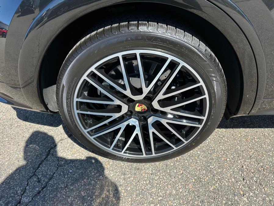 2024 Porsche Cayenne Turbo E-Hybrid AWD, available for sale in South Windsor, Connecticut | Mike And Tony Auto Sales, Inc. South Windsor, Connecticut 2024 Porsche Cayenne Turbo E-Hybrid AWD, available for sale in South Windsor, Connecticut | Mike And Tony Auto Sales, Inc. South Windsor, Connecticut