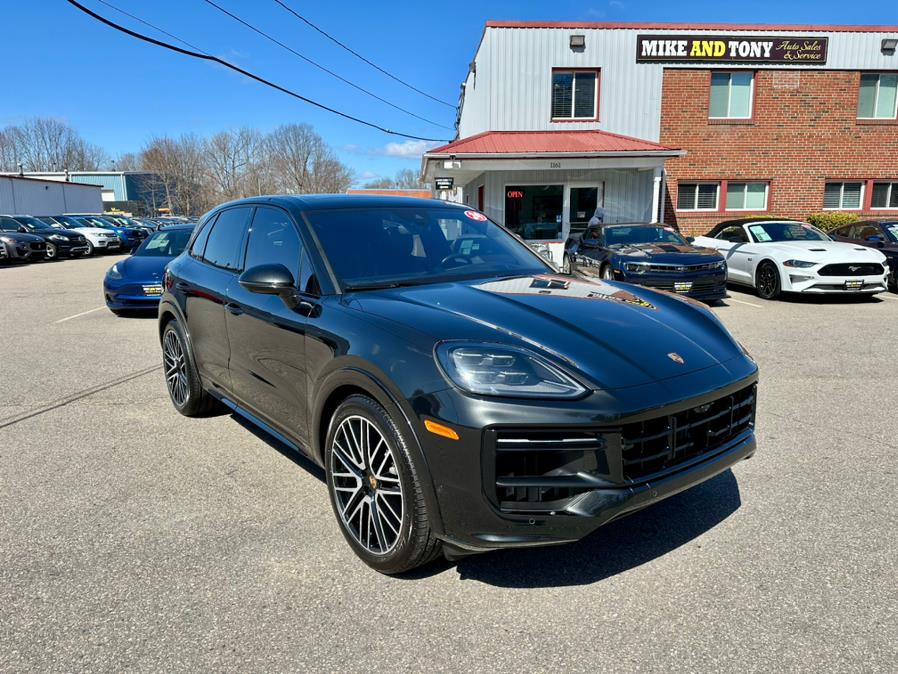 2024 Porsche Cayenne Turbo E-Hybrid AWD, available for sale in South Windsor, Connecticut | Mike And Tony Auto Sales, Inc. South Windsor, Connecticut 2024 Porsche Cayenne Turbo E-Hybrid AWD, available for sale in South Windsor, Connecticut | Mike And Tony Auto Sales, Inc. South Windsor, Connecticut