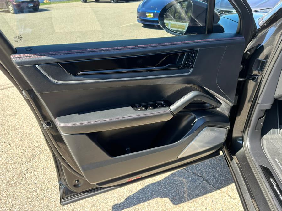 2024 Porsche Cayenne Turbo E-Hybrid AWD, available for sale in South Windsor, Connecticut | Mike And Tony Auto Sales, Inc. South Windsor, Connecticut 2024 Porsche Cayenne Turbo E-Hybrid AWD, available for sale in South Windsor, Connecticut | Mike And Tony Auto Sales, Inc. South Windsor, Connecticut