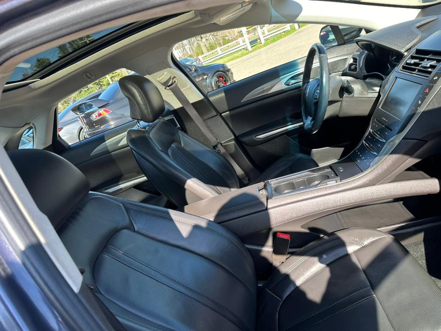 2013 Lincoln MKZ 4dr Sdn Hybrid FWD, available for sale in South Windsor, Connecticut | Mike And Tony Auto Sales, Inc. South Windsor, Connecticut 2013 Lincoln MKZ 4dr Sdn Hybrid FWD, available for sale in South Windsor, Connecticut | Mike And Tony Auto Sales, Inc. South Windsor, Connecticut