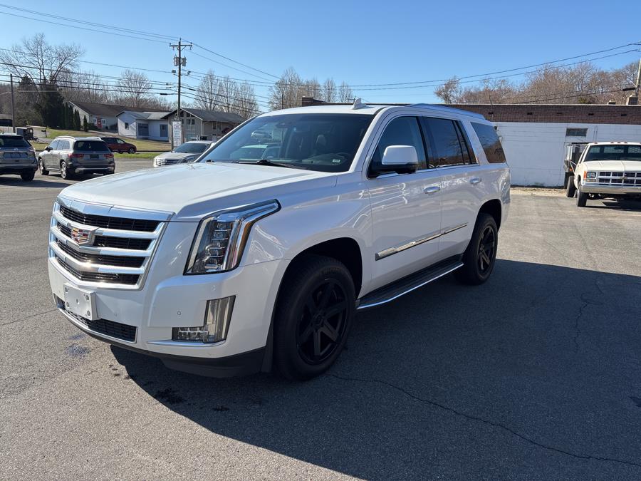 2016 Cadillac Escalade 4WD 4dr Luxury Collection, available for sale in Old Saybrook, Connecticut | Saybrook Auto Barn. Old Saybrook, Connecticut 2016 Cadillac Escalade 4WD 4dr Luxury Collection, available for sale in Old Saybrook, Connecticut | Saybrook Auto Barn. Old Saybrook, Connecticut