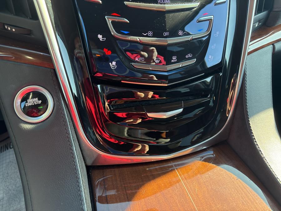 2016 Cadillac Escalade 4WD 4dr Luxury Collection, available for sale in Old Saybrook, Connecticut | Saybrook Auto Barn. Old Saybrook, Connecticut 2016 Cadillac Escalade 4WD 4dr Luxury Collection, available for sale in Old Saybrook, Connecticut | Saybrook Auto Barn. Old Saybrook, Connecticut