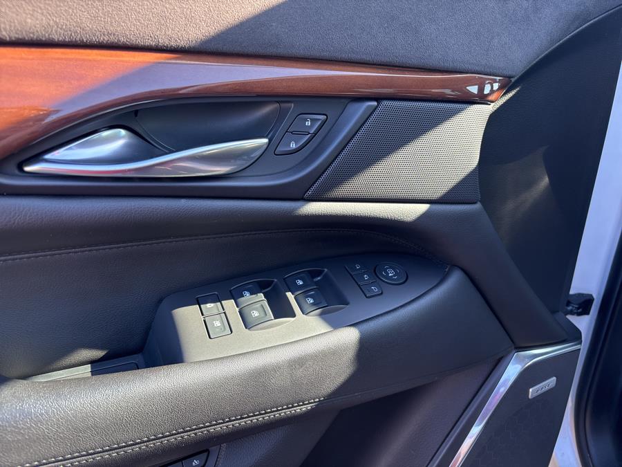 2016 Cadillac Escalade 4WD 4dr Luxury Collection, available for sale in Old Saybrook, Connecticut | Saybrook Auto Barn. Old Saybrook, Connecticut 2016 Cadillac Escalade 4WD 4dr Luxury Collection, available for sale in Old Saybrook, Connecticut | Saybrook Auto Barn. Old Saybrook, Connecticut