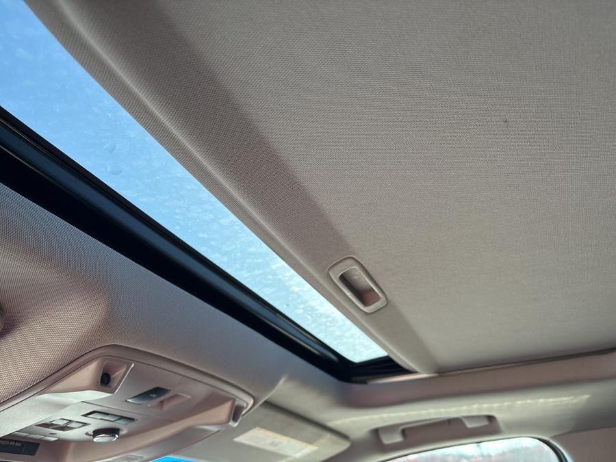 2016 Cadillac Escalade 4WD 4dr Luxury Collection, available for sale in Old Saybrook, Connecticut | Saybrook Auto Barn. Old Saybrook, Connecticut 2016 Cadillac Escalade 4WD 4dr Luxury Collection, available for sale in Old Saybrook, Connecticut | Saybrook Auto Barn. Old Saybrook, Connecticut