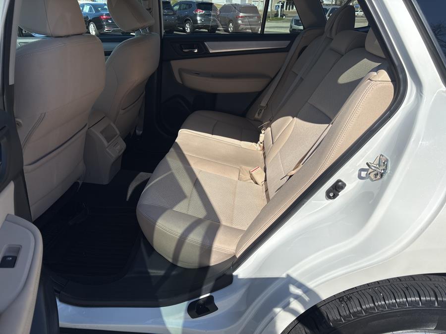 2018 Subaru Outback 2.5i Premium, available for sale in Old Saybrook, Connecticut | Saybrook Auto Barn. Old Saybrook, Connecticut 2018 Subaru Outback 2.5i Premium, available for sale in Old Saybrook, Connecticut | Saybrook Auto Barn. Old Saybrook, Connecticut
