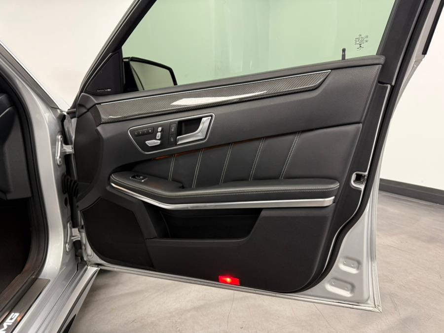 2014 Mercedes-Benz E-Class 4dr Wgn E 63 AMG 4MATIC, available for sale in Elizabeth, New Jersey | M Auto Group. Elizabeth, New Jersey 2014 Mercedes-Benz E-Class 4dr Wgn E 63 AMG 4MATIC, available for sale in Elizabeth, New Jersey | M Auto Group. Elizabeth, New Jersey