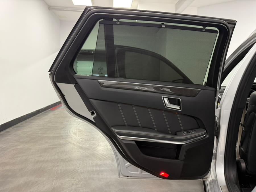2014 Mercedes-Benz E-Class 4dr Wgn E 63 AMG 4MATIC, available for sale in Elizabeth, New Jersey | M Auto Group. Elizabeth, New Jersey 2014 Mercedes-Benz E-Class 4dr Wgn E 63 AMG 4MATIC, available for sale in Elizabeth, New Jersey | M Auto Group. Elizabeth, New Jersey