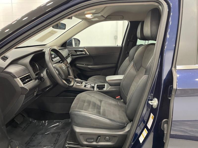 2023 Mitsubishi Outlander SE Special Edition AWC, available for sale in Maple Shade, New Jersey | Car Revolution. Maple Shade, New Jersey 2023 Mitsubishi Outlander SE Special Edition AWC, available for sale in Maple Shade, New Jersey | Car Revolution. Maple Shade, New Jersey