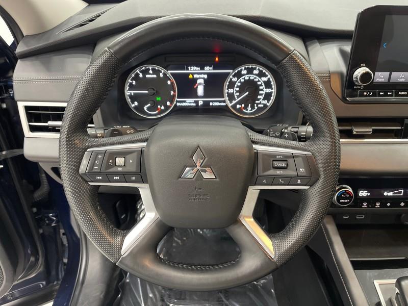 2023 Mitsubishi Outlander SE Special Edition AWC, available for sale in Maple Shade, New Jersey | Car Revolution. Maple Shade, New Jersey 2023 Mitsubishi Outlander SE Special Edition AWC, available for sale in Maple Shade, New Jersey | Car Revolution. Maple Shade, New Jersey