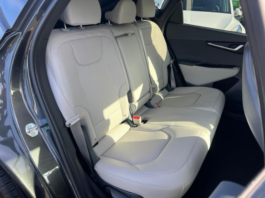 2023 Kia EV6 Wind RWD, available for sale in Daly City, California | Green Light Auto Wholesale. Daly City, California 2023 Kia EV6 Wind RWD, available for sale in Daly City, California | Green Light Auto Wholesale. Daly City, California