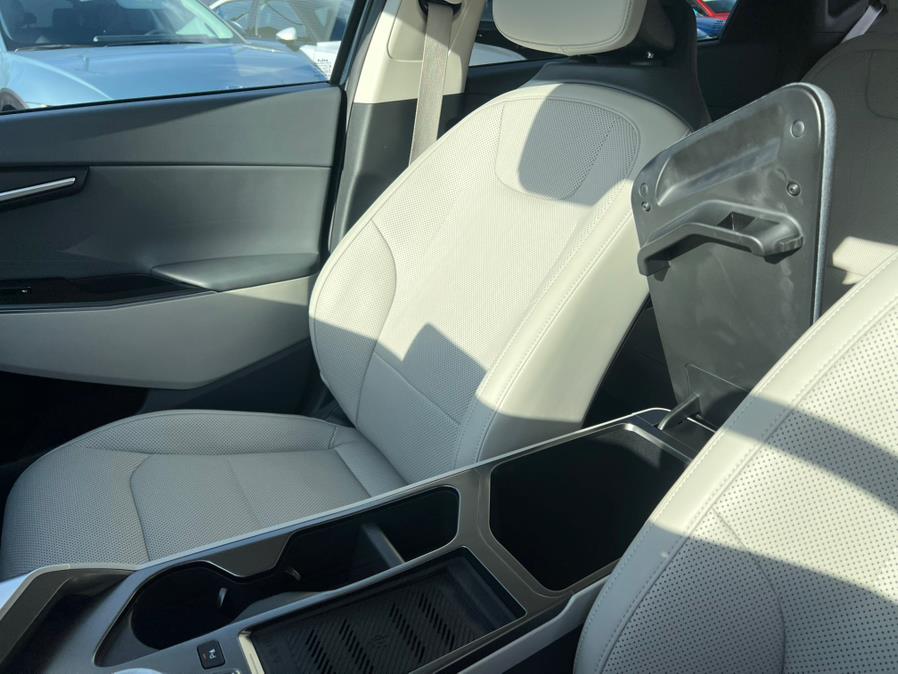 2023 Kia EV6 Wind RWD, available for sale in Daly City, California | Green Light Auto Wholesale. Daly City, California 2023 Kia EV6 Wind RWD, available for sale in Daly City, California | Green Light Auto Wholesale. Daly City, California