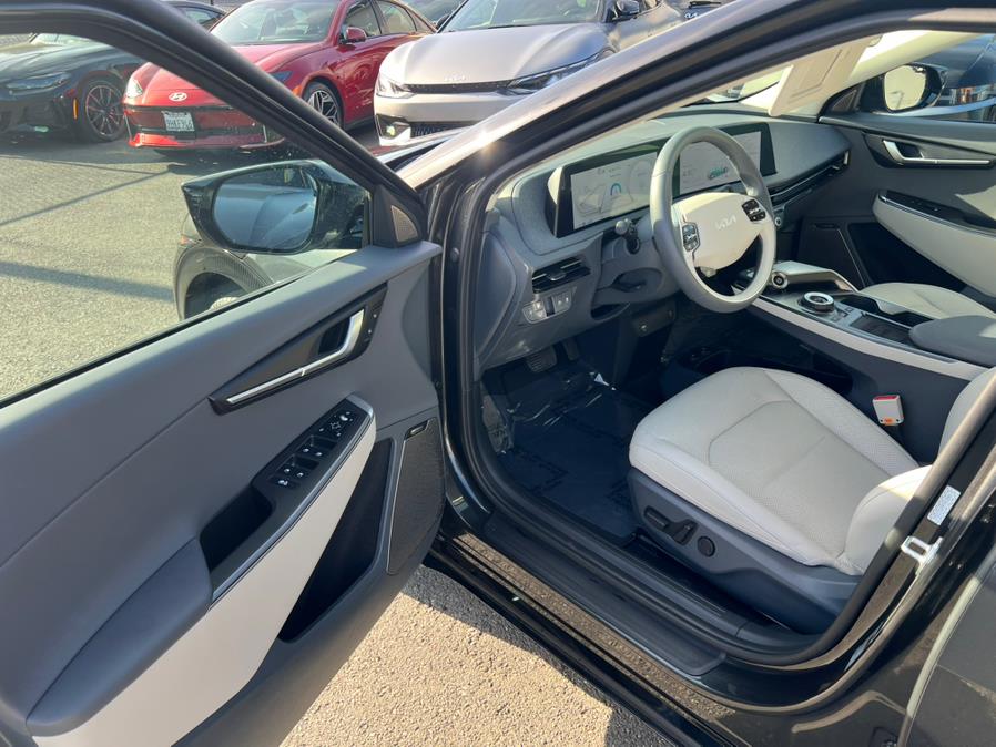 2023 Kia EV6 Wind RWD, available for sale in Daly City, California | Green Light Auto Wholesale. Daly City, California 2023 Kia EV6 Wind RWD, available for sale in Daly City, California | Green Light Auto Wholesale. Daly City, California