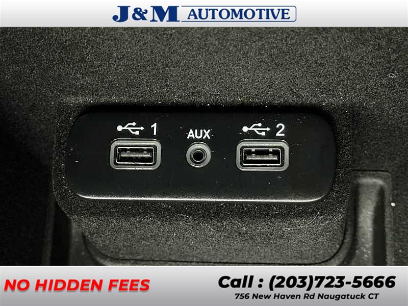 2022 Dodge Charger SXT, available for sale in Naugatuck, Connecticut | J&M Automotive Sls&Svc LLC. Naugatuck, Connecticut 2022 Dodge Charger SXT, available for sale in Naugatuck, Connecticut | J&M Automotive Sls&Svc LLC. Naugatuck, Connecticut