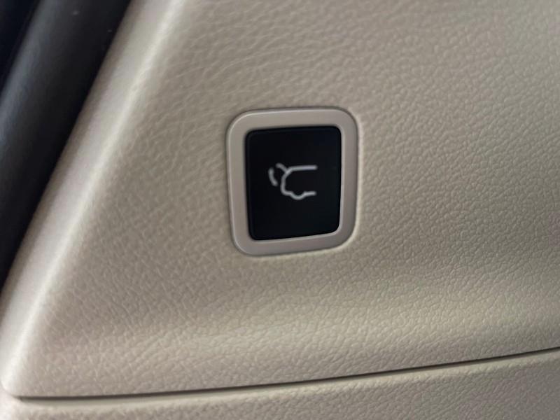 2022 Chrysler Pacifica Touring L FWD, available for sale in Maple Shade, New Jersey | Car Revolution. Maple Shade, New Jersey 2022 Chrysler Pacifica Touring L FWD, available for sale in Maple Shade, New Jersey | Car Revolution. Maple Shade, New Jersey