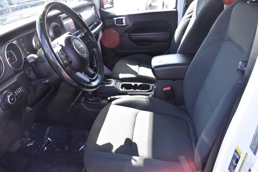 2021 Jeep Wrangler Unlimi SPORT, available for sale in Patchogue, New York | 112 Auto Plaza. Patchogue, New York 2021 Jeep Wrangler Unlimi SPORT, available for sale in Patchogue, New York | 112 Auto Plaza. Patchogue, New York