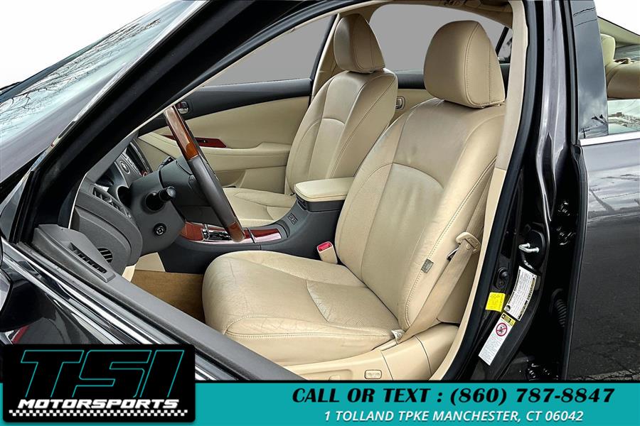 2012 Lexus ES 350 4dr Sdn, available for sale in Manchester, Connecticut | TSI Motorsports. Manchester, Connecticut 2012 Lexus ES 350 4dr Sdn, available for sale in Manchester, Connecticut | TSI Motorsports. Manchester, Connecticut