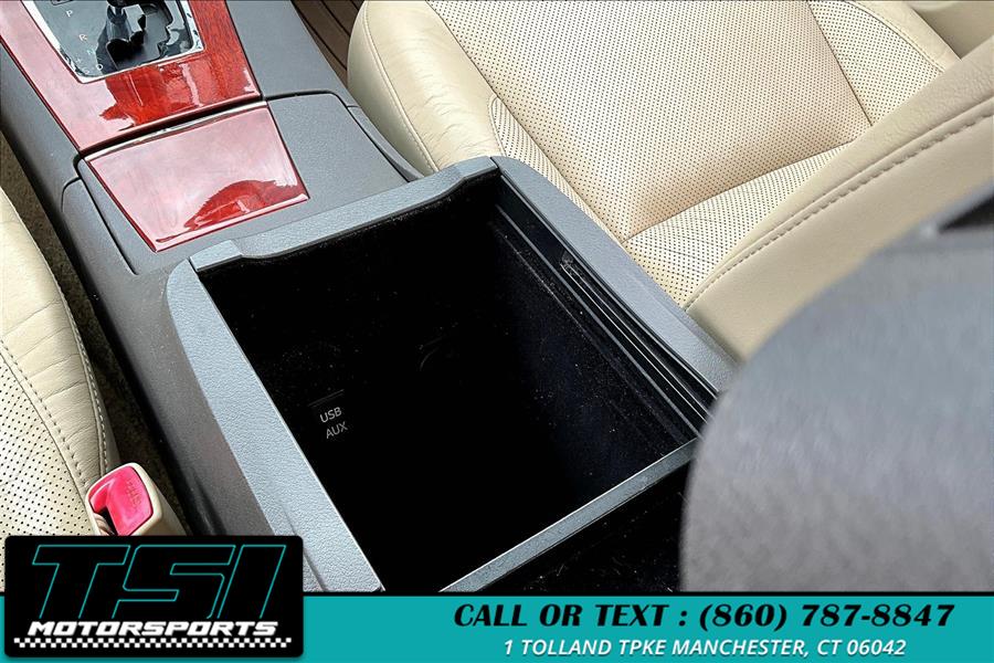 2012 Lexus ES 350 4dr Sdn, available for sale in Manchester, Connecticut | TSI Motorsports. Manchester, Connecticut 2012 Lexus ES 350 4dr Sdn, available for sale in Manchester, Connecticut | TSI Motorsports. Manchester, Connecticut