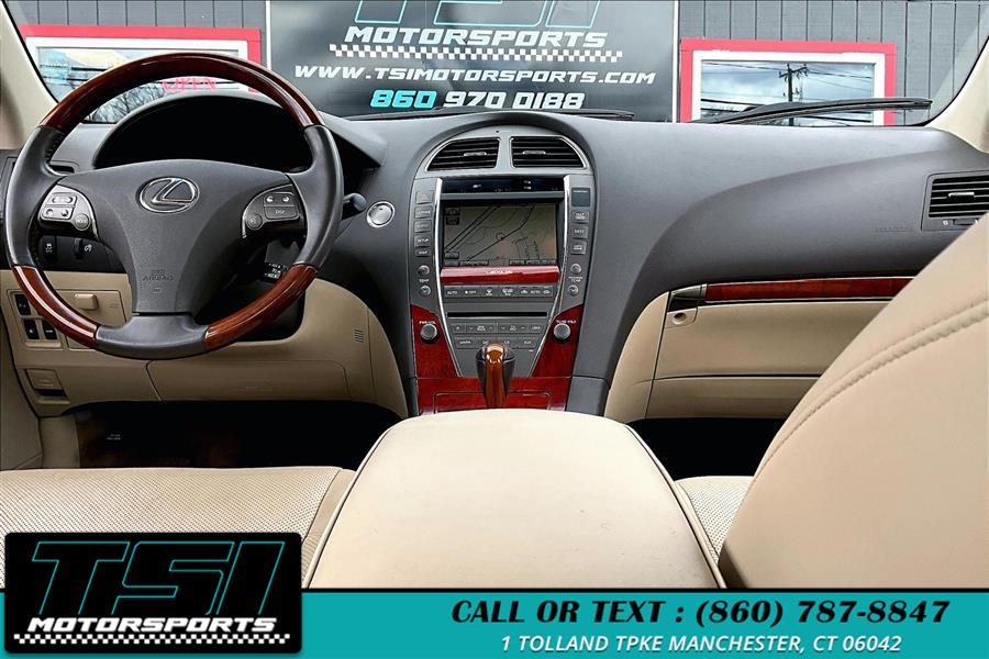 2012 Lexus ES 350 4dr Sdn, available for sale in Manchester, Connecticut | TSI Motorsports. Manchester, Connecticut 2012 Lexus ES 350 4dr Sdn, available for sale in Manchester, Connecticut | TSI Motorsports. Manchester, Connecticut
