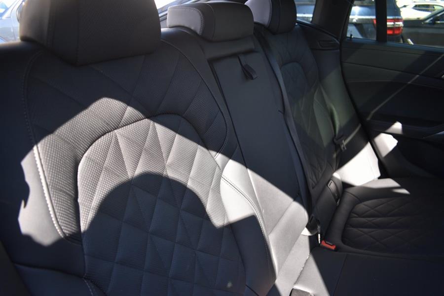2024 BMW X6 xDrive40i, available for sale in Hempstead, New York | Certified Auto Group. Hempstead, New York 2024 BMW X6 xDrive40i, available for sale in Hempstead, New York | Certified Auto Group. Hempstead, New York