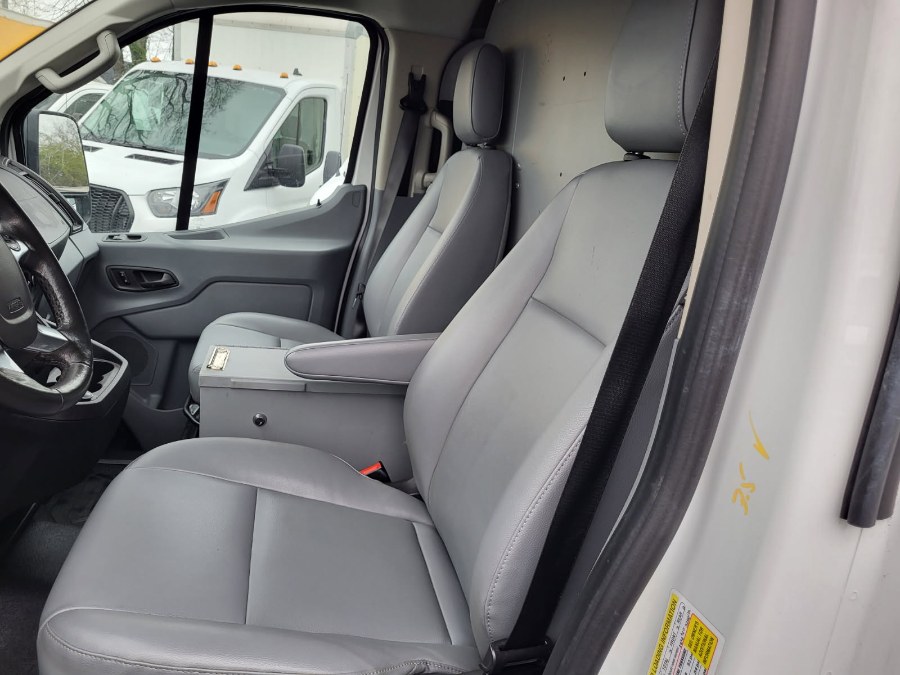 2017 Ford Transit Van 250 T-250 130" Low Rf 9000 GVWR Sliding RH Dr, available for sale in COPIAGUE, New York | Warwick Auto Sales Inc. COPIAGUE, New York 2017 Ford Transit Van 250 T-250 130" Low Rf 9000 GVWR Sliding RH Dr, available for sale in COPIAGUE, New York | Warwick Auto Sales Inc. COPIAGUE, New York