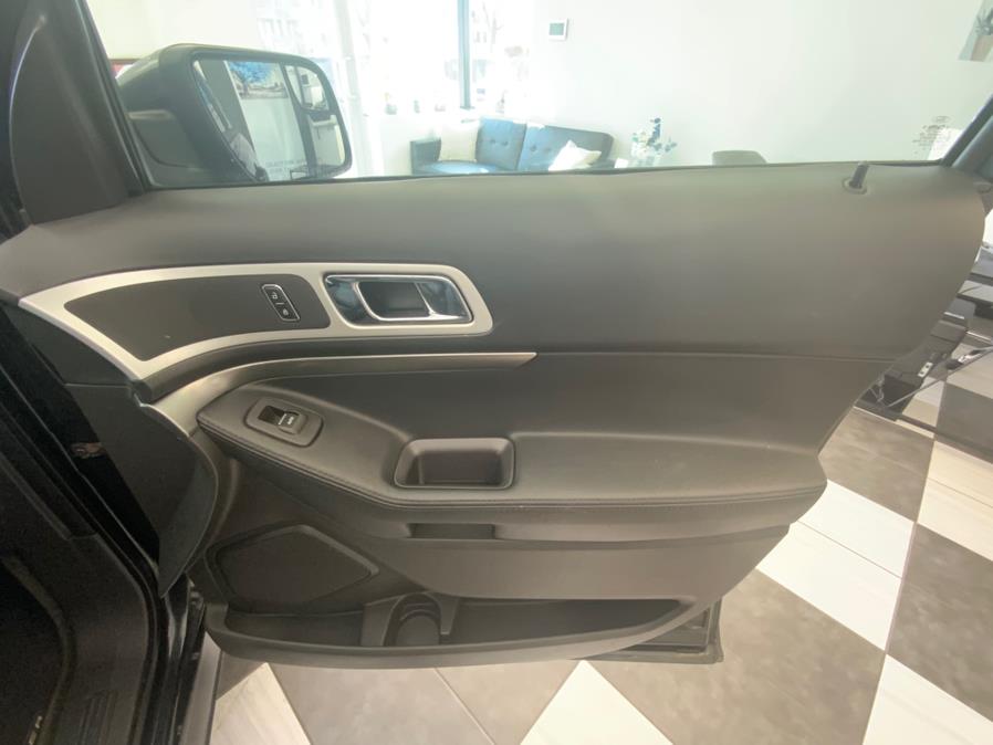 2015 Ford Explorer 4WD 4dr XLT, available for sale in Hartford, Connecticut | Franklin Motors Auto Sales LLC. Hartford, Connecticut 2015 Ford Explorer 4WD 4dr XLT, available for sale in Hartford, Connecticut | Franklin Motors Auto Sales LLC. Hartford, Connecticut