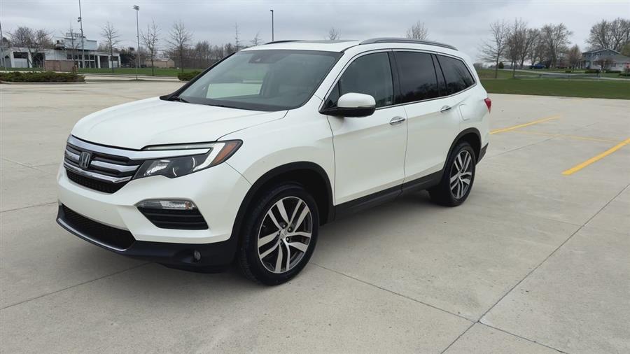 2018 Honda Pilot Touring, available for sale in Elida, Ohio | Josh's All Under Ten LLC. Elida, Ohio 2018 Honda Pilot Touring, available for sale in Elida, Ohio | Josh's All Under Ten LLC. Elida, Ohio