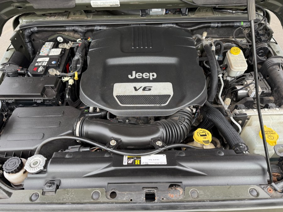 2015 Jeep Wrangler Unlimited 4WD 4dr Sahara, available for sale in Ortonville, Michigan | Marsh Auto Sales LLC. Ortonville, Michigan 2015 Jeep Wrangler Unlimited 4WD 4dr Sahara, available for sale in Ortonville, Michigan | Marsh Auto Sales LLC. Ortonville, Michigan