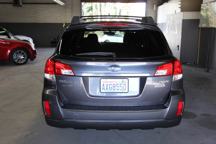 2013 Subaru Outback 4dr Wgn H4 Auto 2.5i Premium, available for sale in Garden Grove, California | U Save Auto Auction. Garden Grove, California 2013 Subaru Outback 4dr Wgn H4 Auto 2.5i Premium, available for sale in Garden Grove, California | U Save Auto Auction. Garden Grove, California