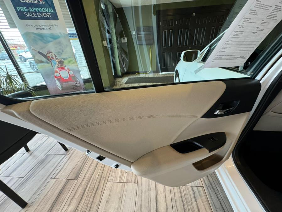 2015 Honda Accord Sedan 4dr I4 CVT EX-L, available for sale in West Hartford, Connecticut | AutoMax. West Hartford, Connecticut 2015 Honda Accord Sedan 4dr I4 CVT EX-L, available for sale in West Hartford, Connecticut | AutoMax. West Hartford, Connecticut
