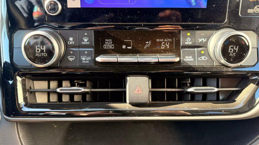 2023 Toyota Highlander LE Sport Utility 4D, available for sale in Linden, New Jersey | Route 27 Auto Mall. Linden, New Jersey 2023 Toyota Highlander LE Sport Utility 4D, available for sale in Linden, New Jersey | Route 27 Auto Mall. Linden, New Jersey