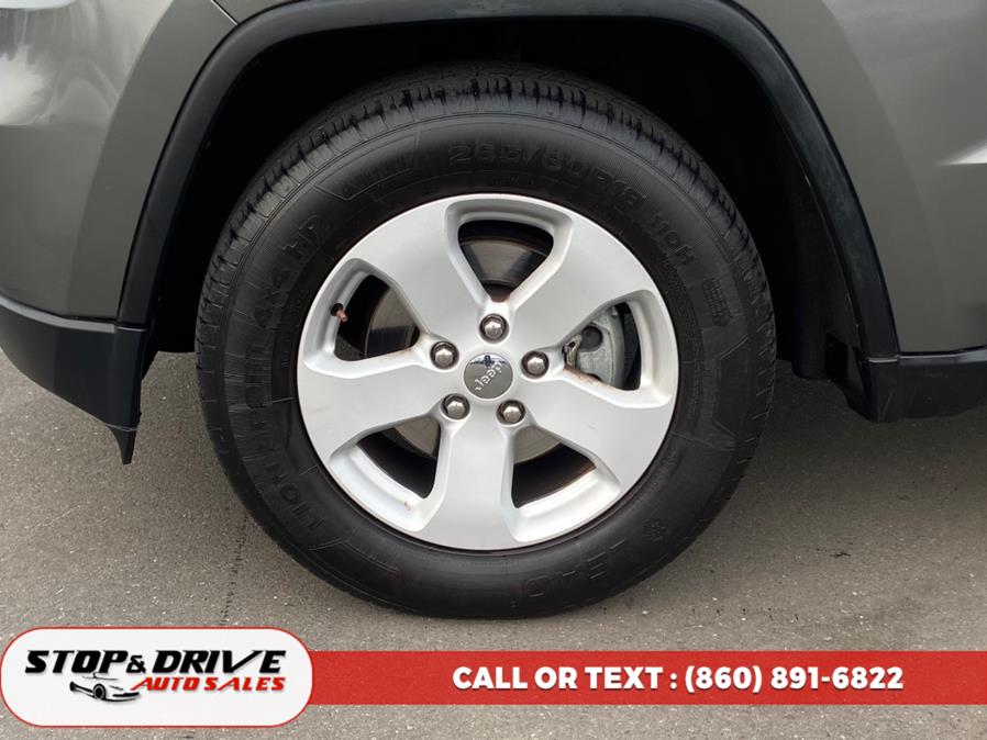 2011 Jeep Grand Cherokee 4WD 4dr Laredo, available for sale in East Windsor, Connecticut | Stop & Drive Auto Sales. East Windsor, Connecticut 2011 Jeep Grand Cherokee 4WD 4dr Laredo, available for sale in East Windsor, Connecticut | Stop & Drive Auto Sales. East Windsor, Connecticut