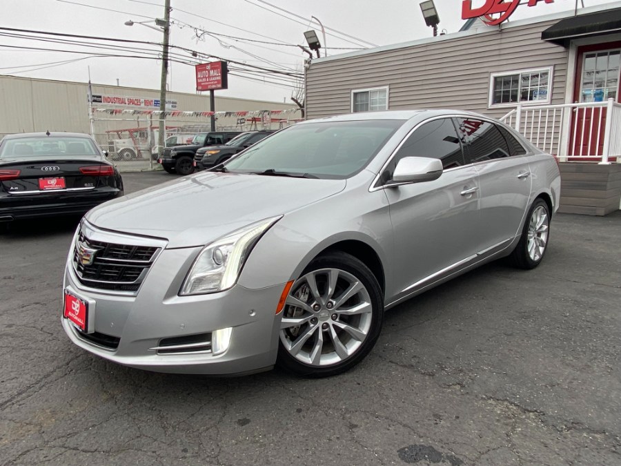 2017 Cadillac XTS 4dr Sdn Luxury FWD, available for sale in Paterson, New Jersey | DZ Automall. Paterson, New Jersey 2017 Cadillac XTS 4dr Sdn Luxury FWD, available for sale in Paterson, New Jersey | DZ Automall. Paterson, New Jersey