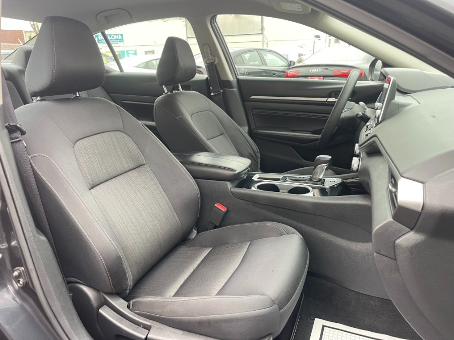 2021 Nissan Altima 2.5 SV Sedan, available for sale in Paterson, New Jersey | DZ Automall. Paterson, New Jersey 2021 Nissan Altima 2.5 SV Sedan, available for sale in Paterson, New Jersey | DZ Automall. Paterson, New Jersey