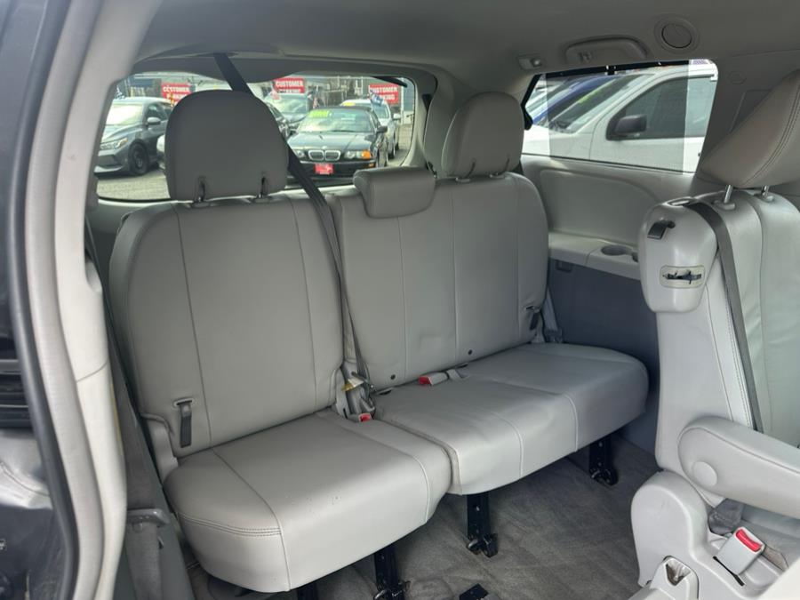 2014 Toyota Sienna 5dr 8-Pass Van V6 XLE FWD (Natl), available for sale in Irvington , New Jersey | Auto Haus of Irvington Corp. Irvington , New Jersey 2014 Toyota Sienna 5dr 8-Pass Van V6 XLE FWD (Natl), available for sale in Irvington , New Jersey | Auto Haus of Irvington Corp. Irvington , New Jersey